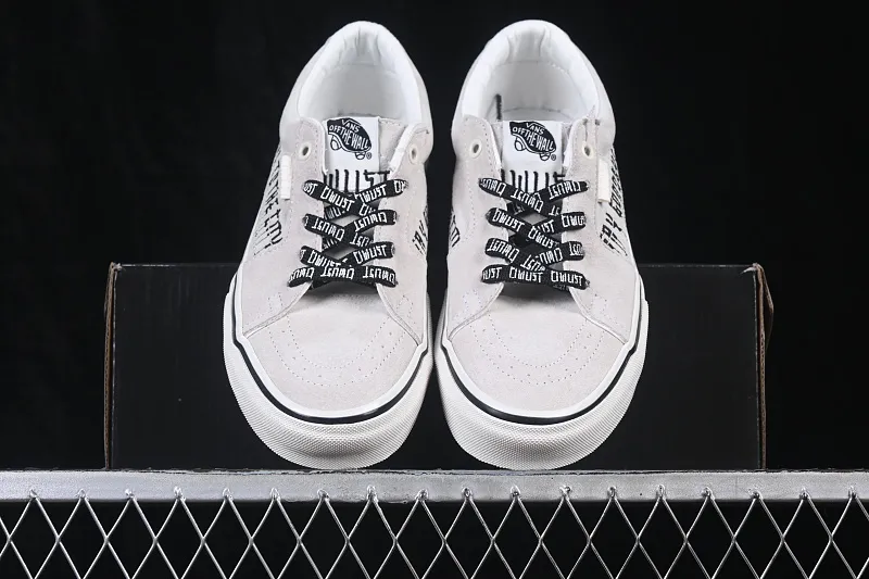 All categories Vans Vans series Vans Low Vans low-top Vans Skate Sk8-Low Vans official retro casual low-top skateboard shoes VN0A5FCF6FB